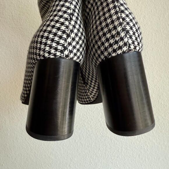 Jeffrey Campbell Siren High Heel Booties in Houndstooth Black & White size 6 - Picture 4 of 11